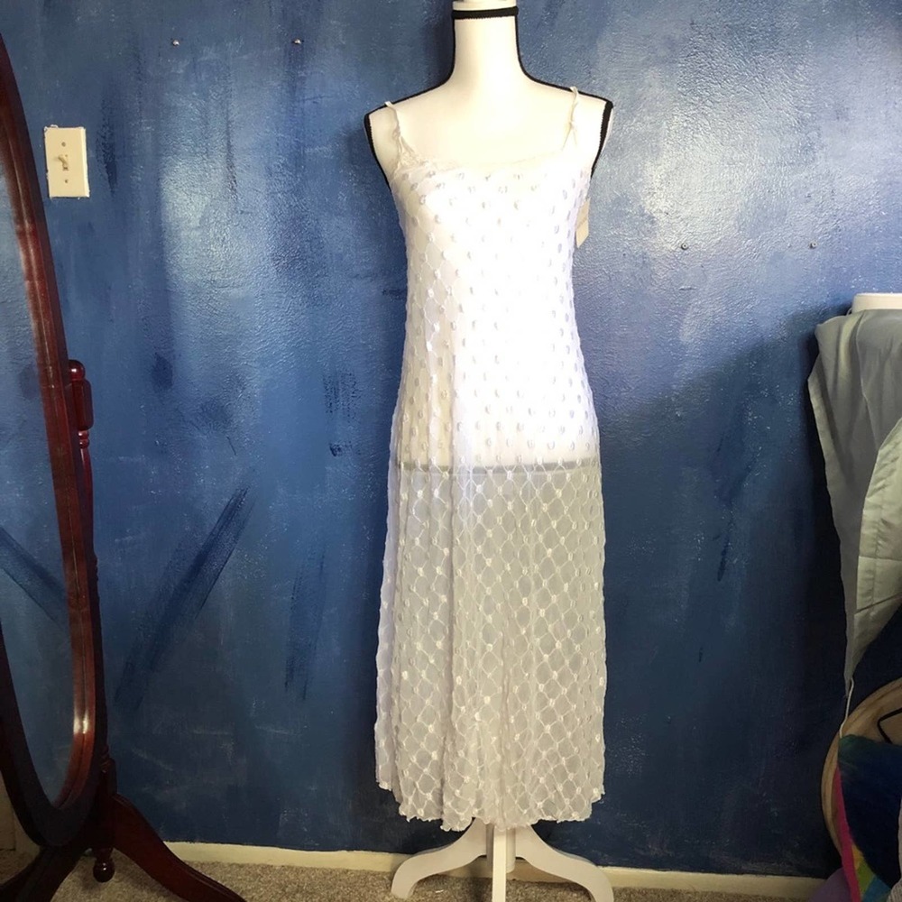 VINTAGE Arianne Nightgown Lingerie